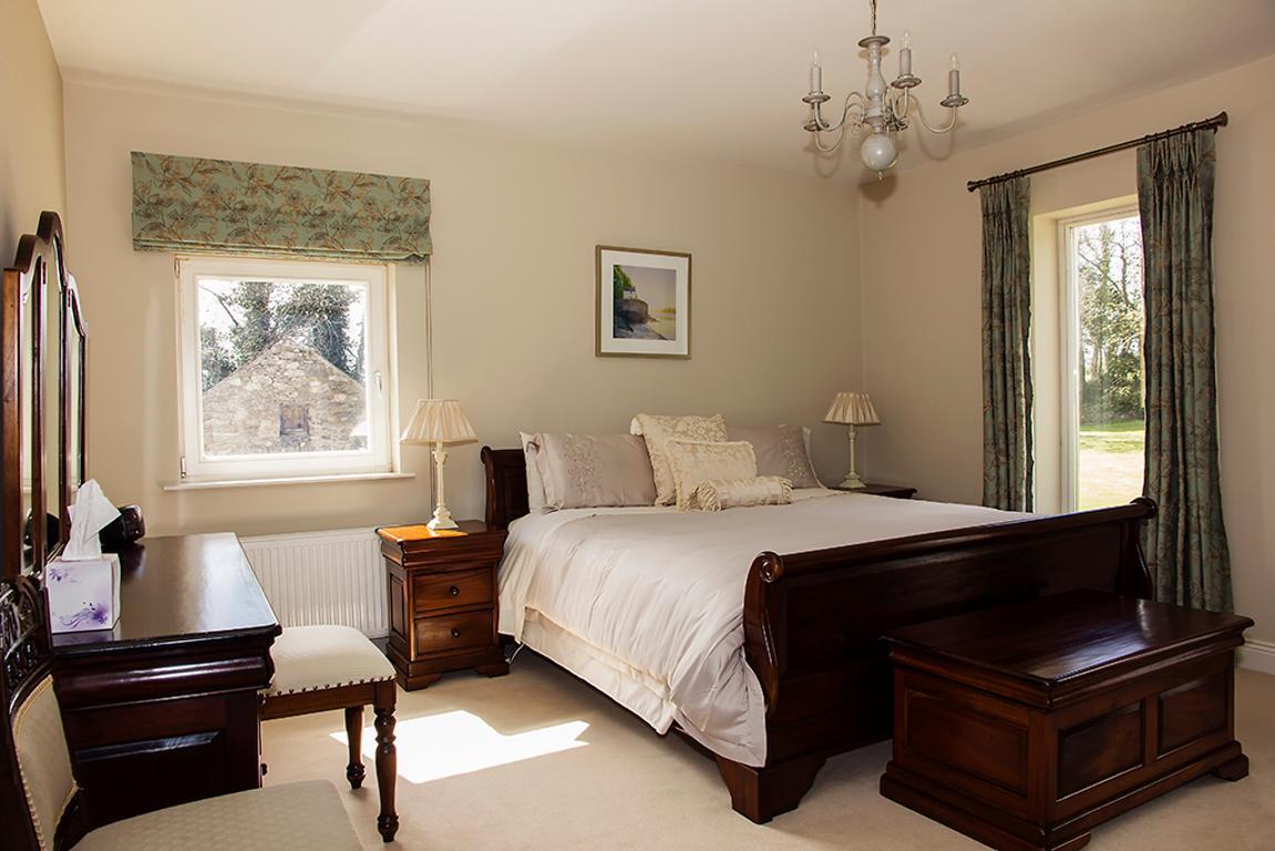 Ballinclea House Bed And Breakfast Brittas Bay 外观 照片